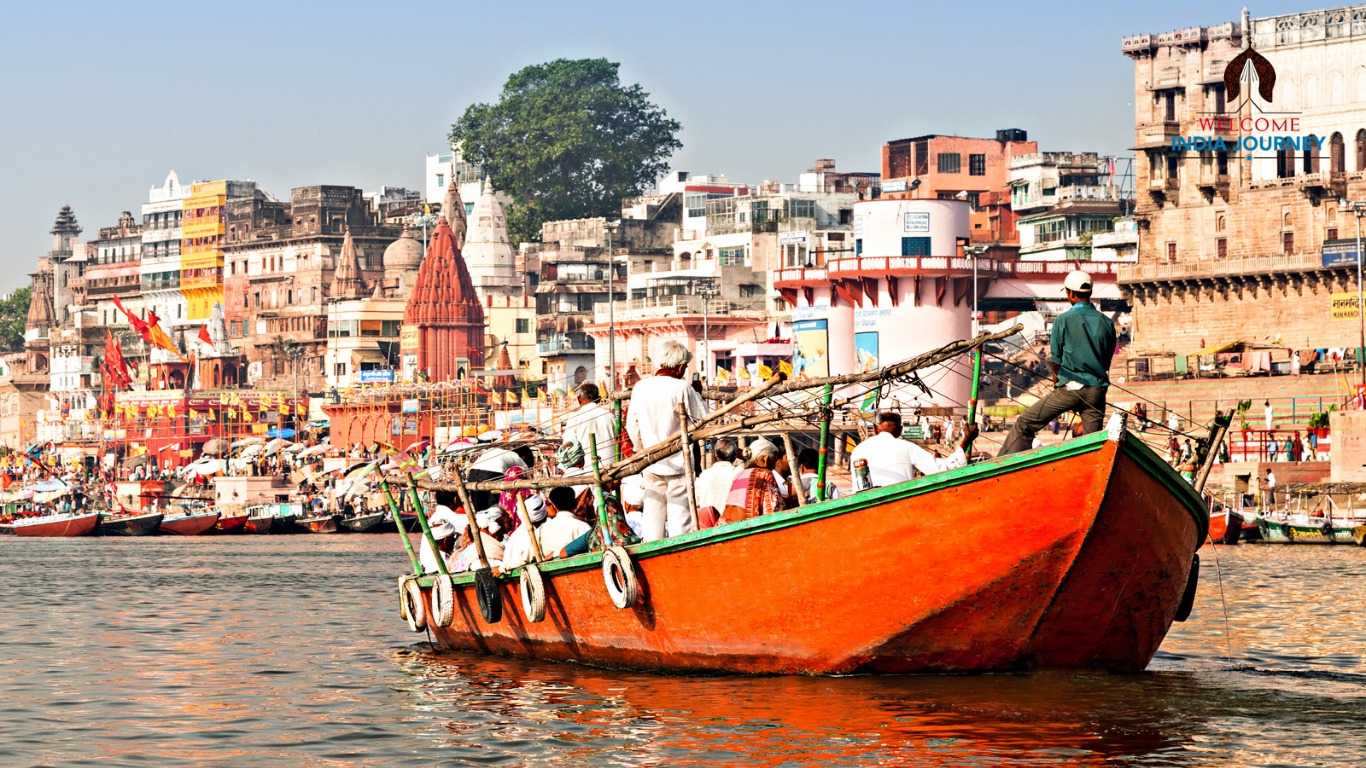 Varanasi Overnight Tour from Delhi by Flight