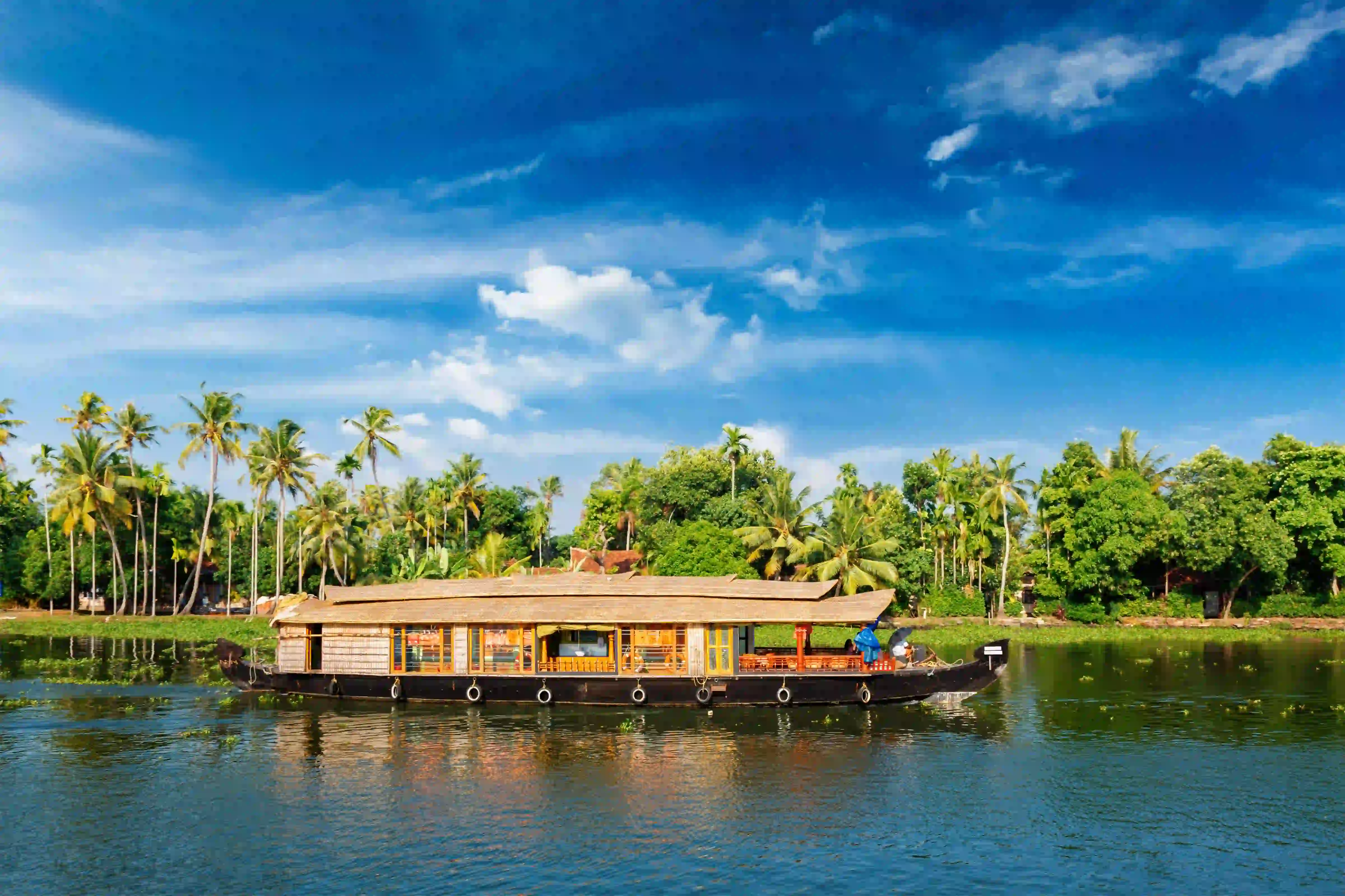 Kerala Honeymoon Tour 6 Days 5 Nights