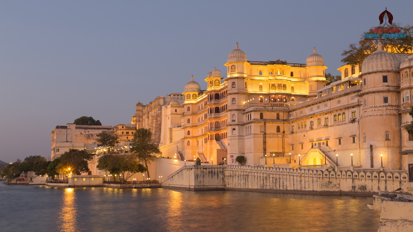 Golden Triangle Tour with Udaipur 8 days